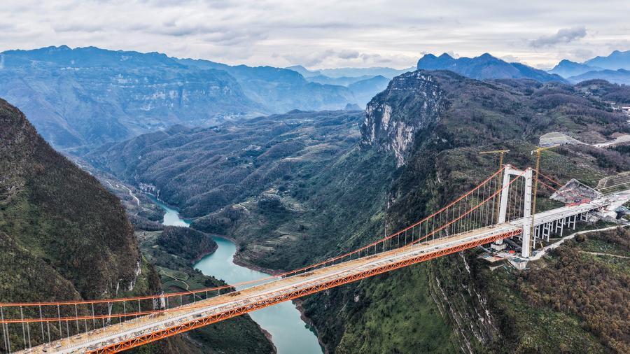 Inversión ejecutada por China en grandes proyectos de transporte supera 48.110 millones de dólares en primer trimestre