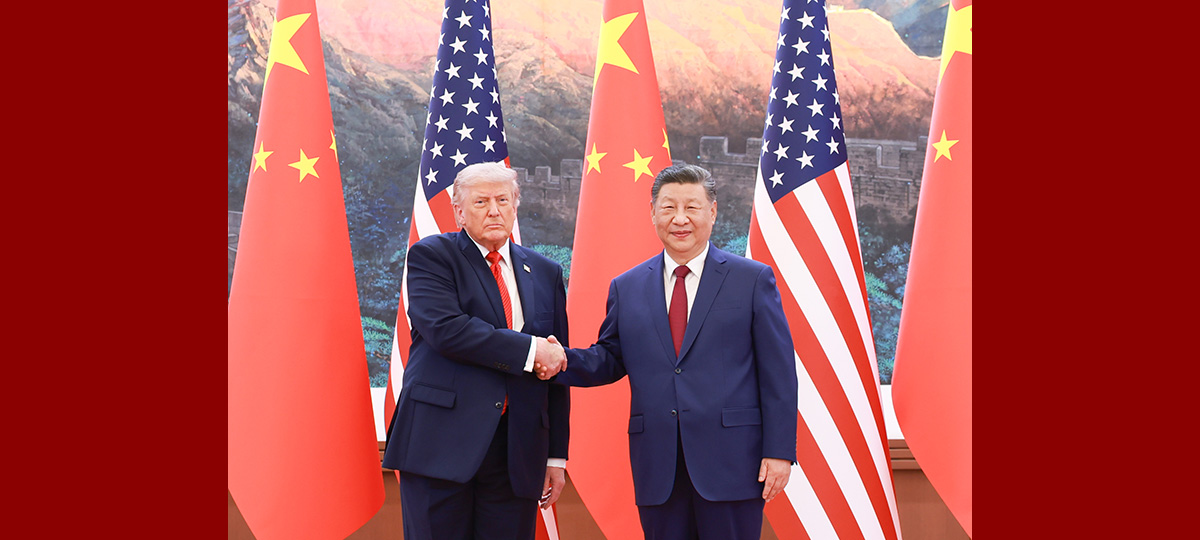Xi mantiene conversaciones con Trump en Beijing