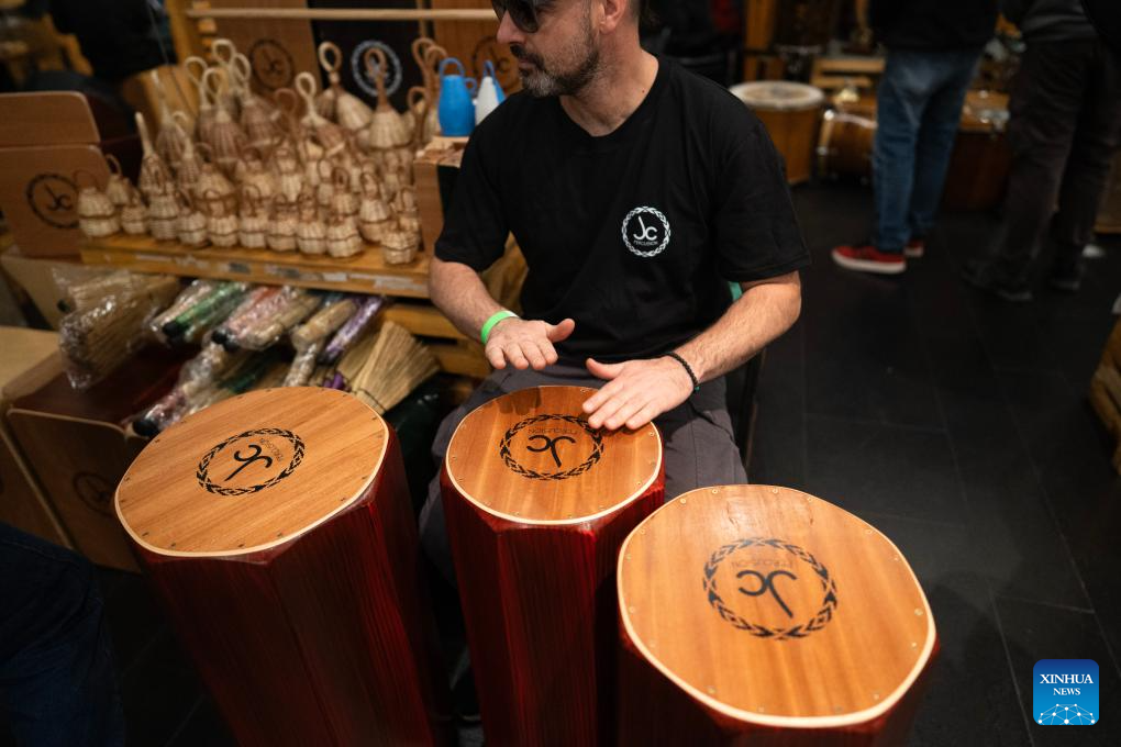 Feria de Luthiers, Instrumentos y Editoriales en Buenos Aires, Argentina