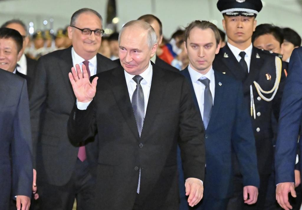 Putin llega a Beijing para realizar visita de Estado a China