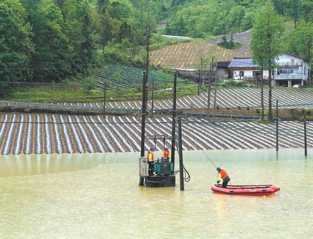 Tras las fuertes lluvias e inundaciones se ponen en marcha los esfuerzos de rescate