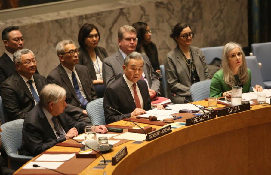 Canciller chino explica contribuciones de China a causa de ONU