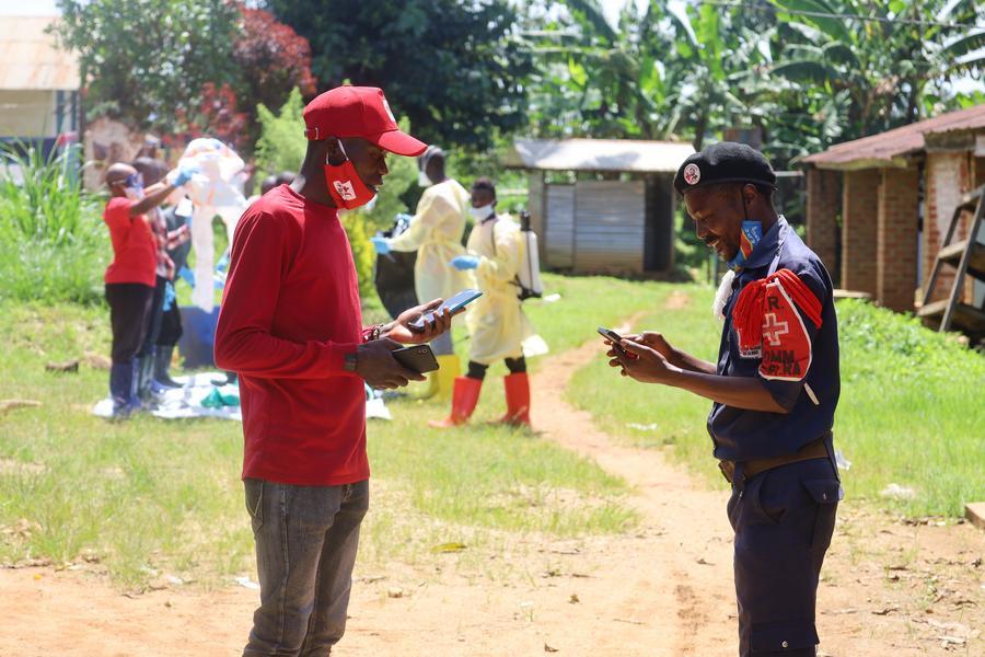 Casos sospechosos de ébola en RDC superan los 1.000, señala informe