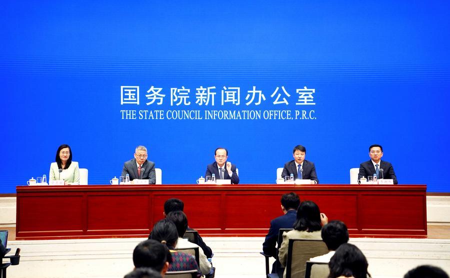 La Oficina de Información del Consejo de Estado celebra una rueda de prensa sobre la cooperación económica y comercial entre China y los países del sur de Asia y la X Exposición China-Sur de Asia, en Beijing, la capital china, el 29 de mayo de 2026. (Xinhua/Pan Xu)