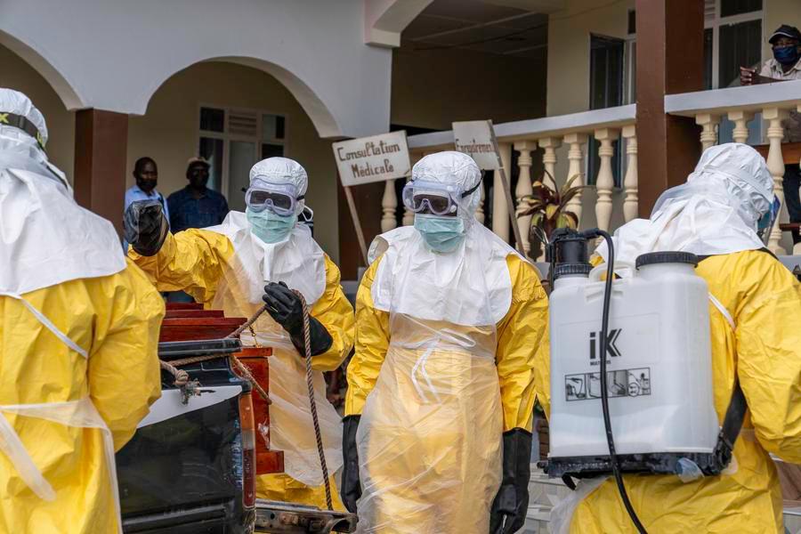 China está lista para asistir activamente a la RDC y a otros países africanos afectados por el ébola, informa portavoz