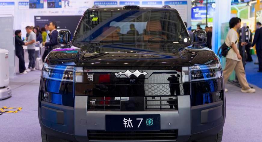 Exportaciones de vehículos de pasajeros de nueva energía de China se duplican en mayo