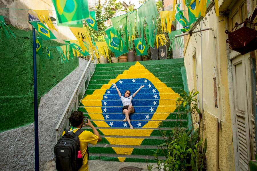 Mundial vuelve a pintar de verde y amarillo las calles de Brasil