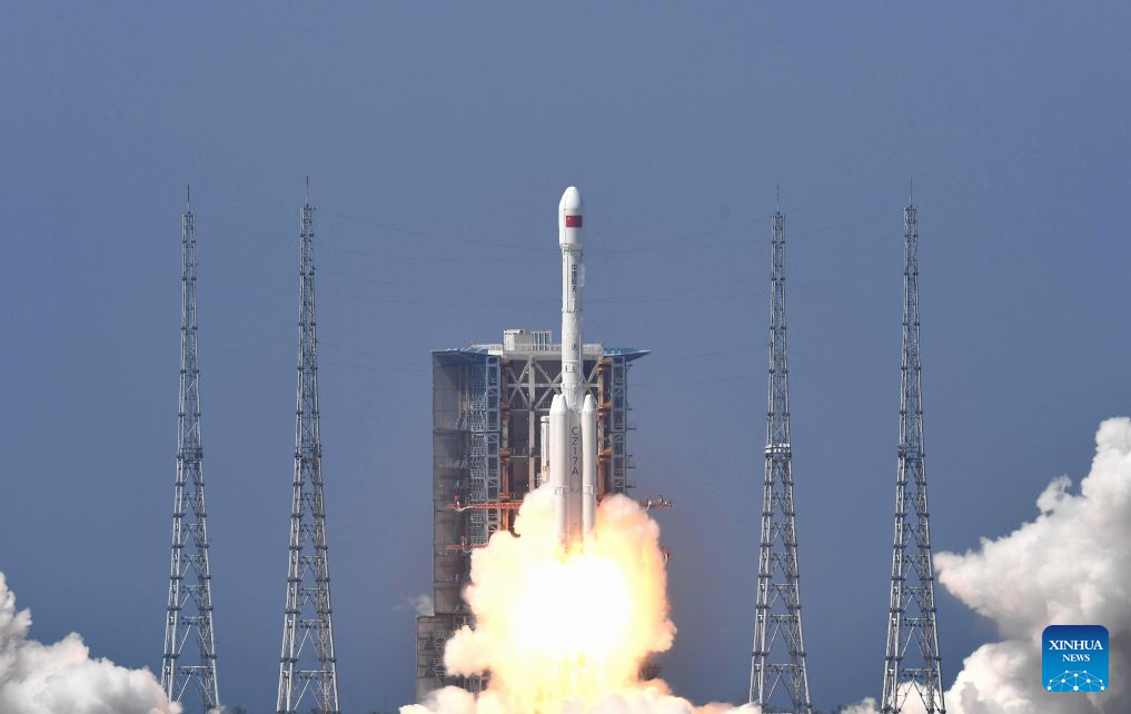 China lanza nuevo satélite para experimentación en tecnologías de comunicación