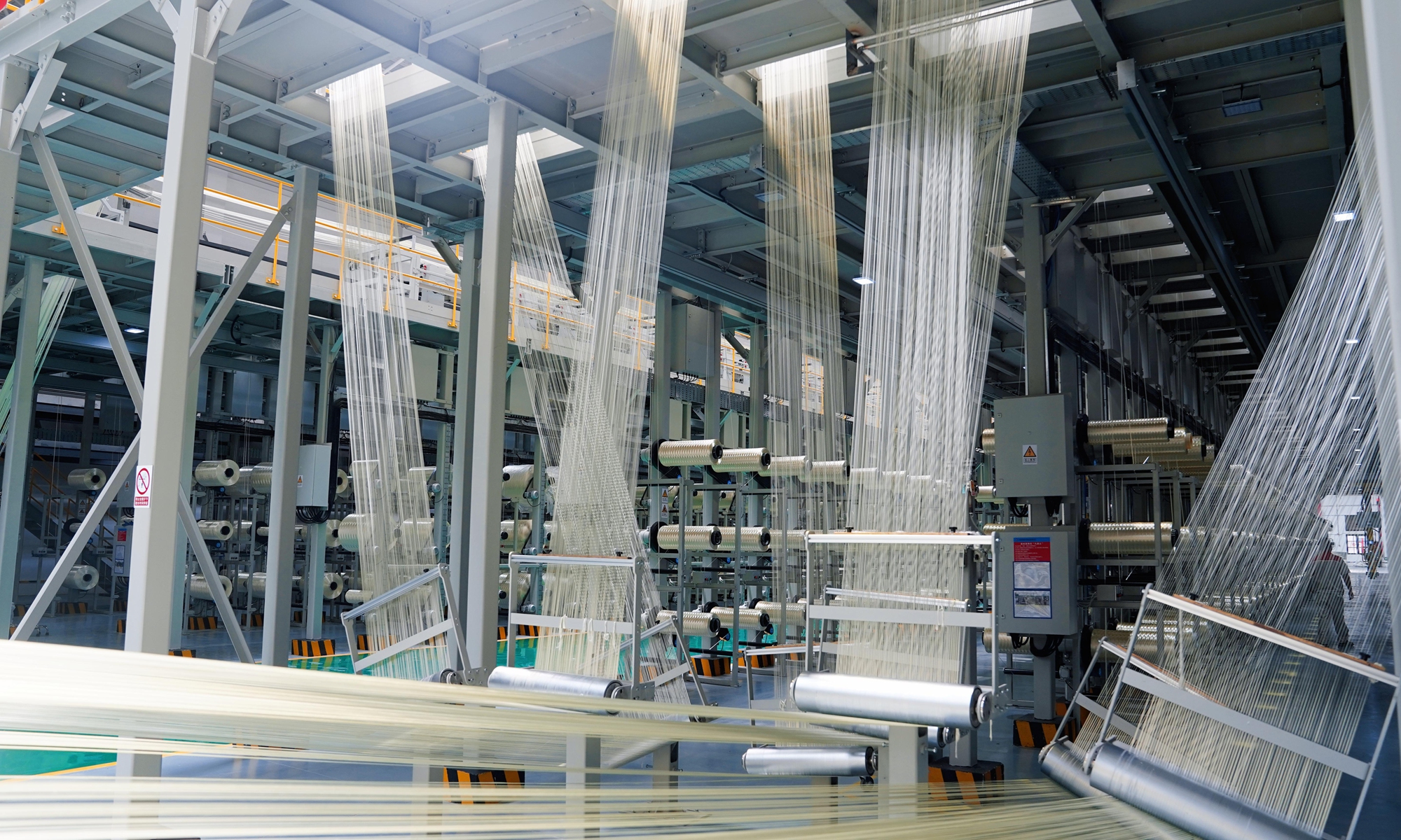 China lanza tres nuevas líneas de producción de fibra de carbono de clase mundial