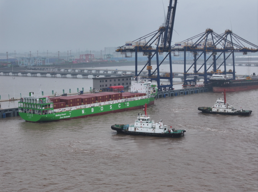 Zhejiang estrena la primera ruta marítimo-fluvial de cero emisiones en China