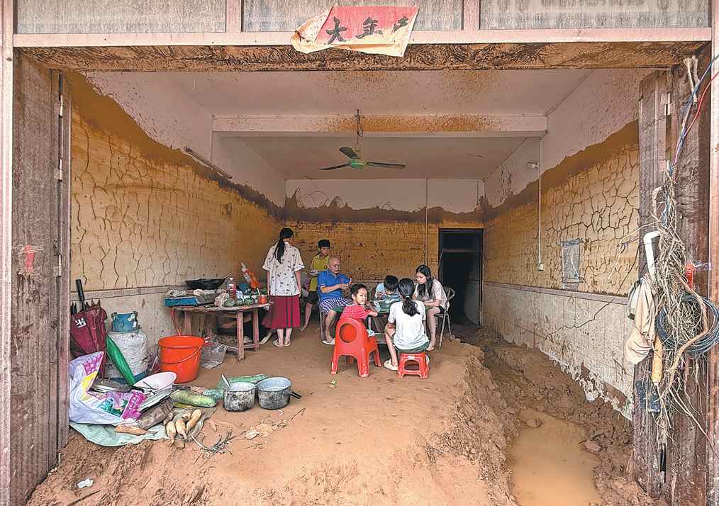 Las labores de socorro en Guangxi se encuentran en pleno rendimiento
