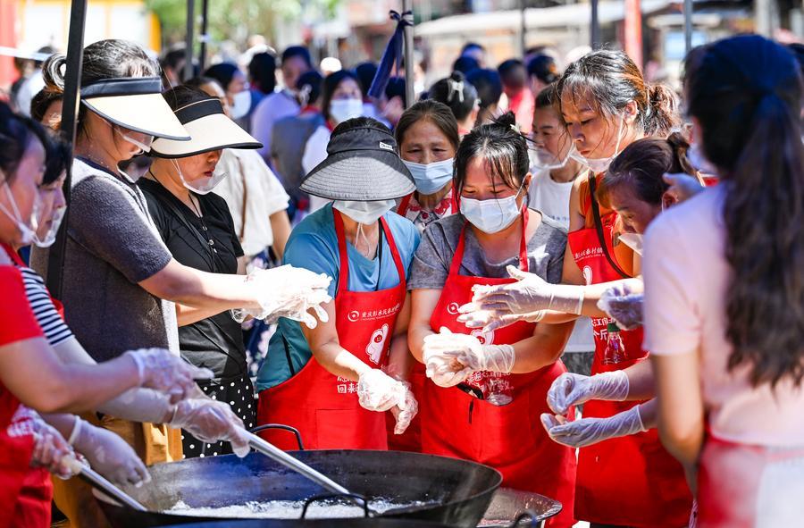 Participarán más de 53.000 chinos jóvenes en programa de voluntarios