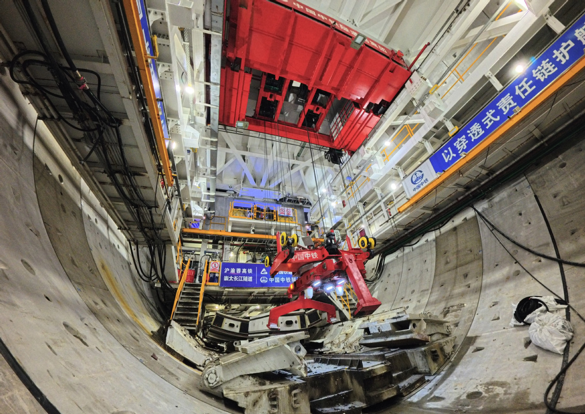 China establece nuevo récord mundial en tunelación submarina continua