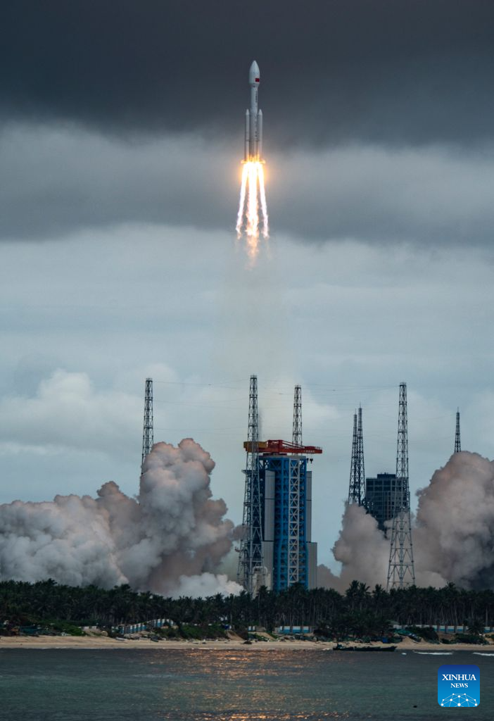 Cohete chino Gran Marcha-8A lanza nuevo grupo de satélites de internet