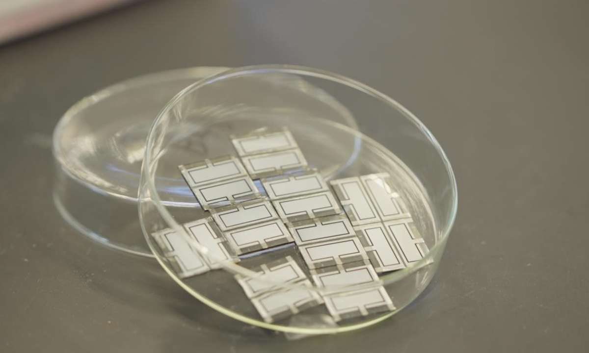 Equipo chino establece nuevo récord mundial para células solares