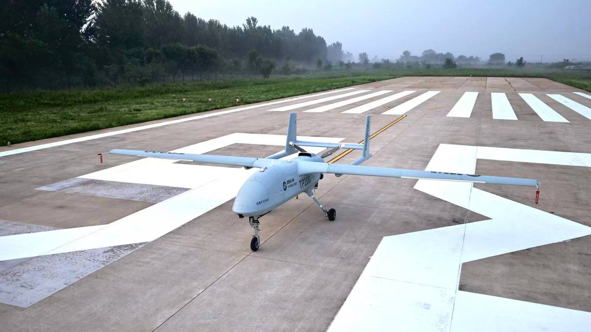 Dron chino TP200 de larga resistencia realiza su vuelo inaugural