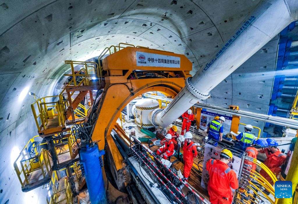 Inspección y reemplazo de cuchillas de tuneladora de escudo "Yongzhou" se completan bajo una presión de agua de 7,8 bares