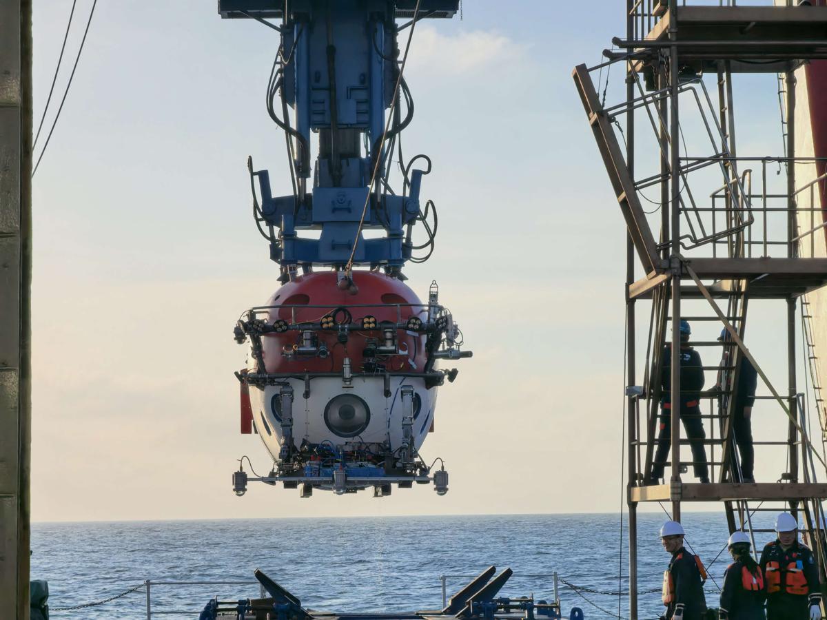 Un nuevo sistema multicámara crea imágenes panorámicas del fondo marino a 1.500 metros de profundidad
