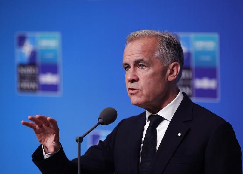 Políticos canadienses endurecen tono por aranceles de EE. UU. 