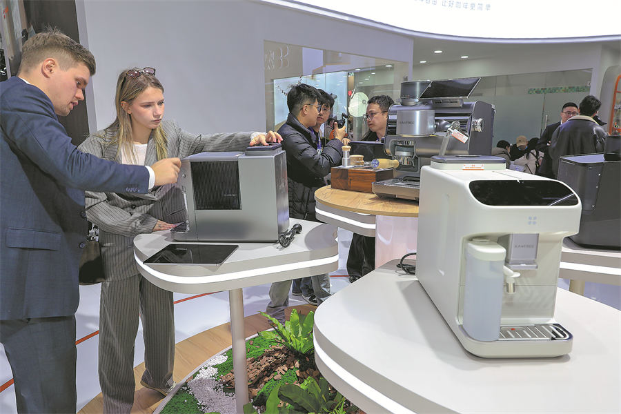 La tecnología revitaliza las cafeteras chinas