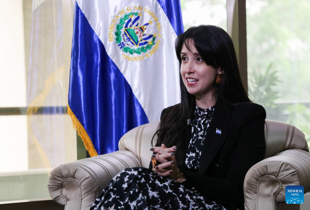 El Salvador ve en China socio confiable para impulsar desarrollo y crecimiento económico, afirma vicecanciller