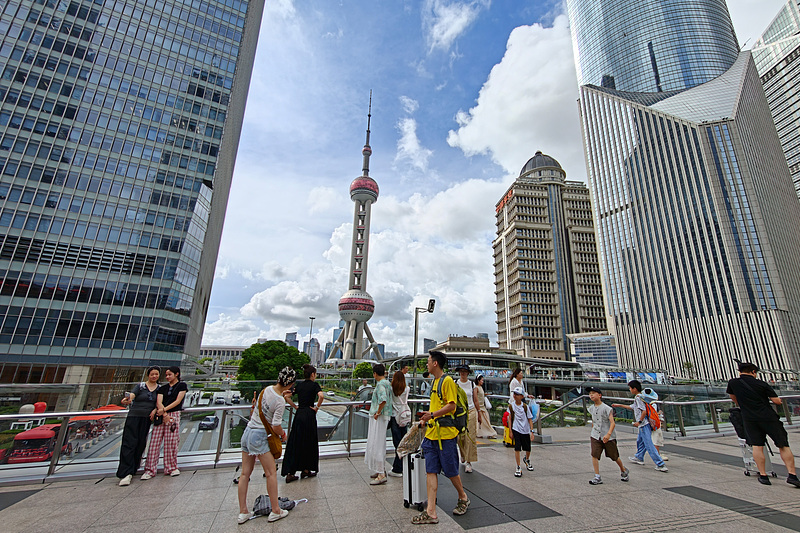 Vista de la zona comercial central de Lujiazui, en la Nueva Área de Pudong (Shanghai), el 20 de agosto de 2026. Foto: VCG