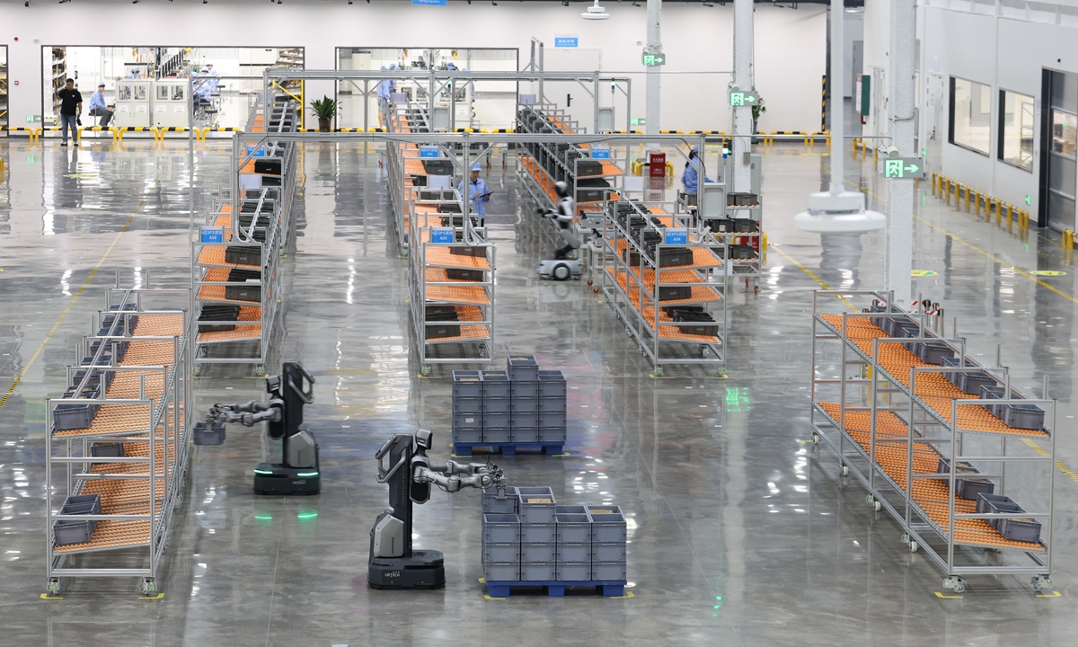 «Robots construyendo robots»: inicia la producción a gran escala la primera fábrica inteligente del mundo dedicada a robots humanoides industriales