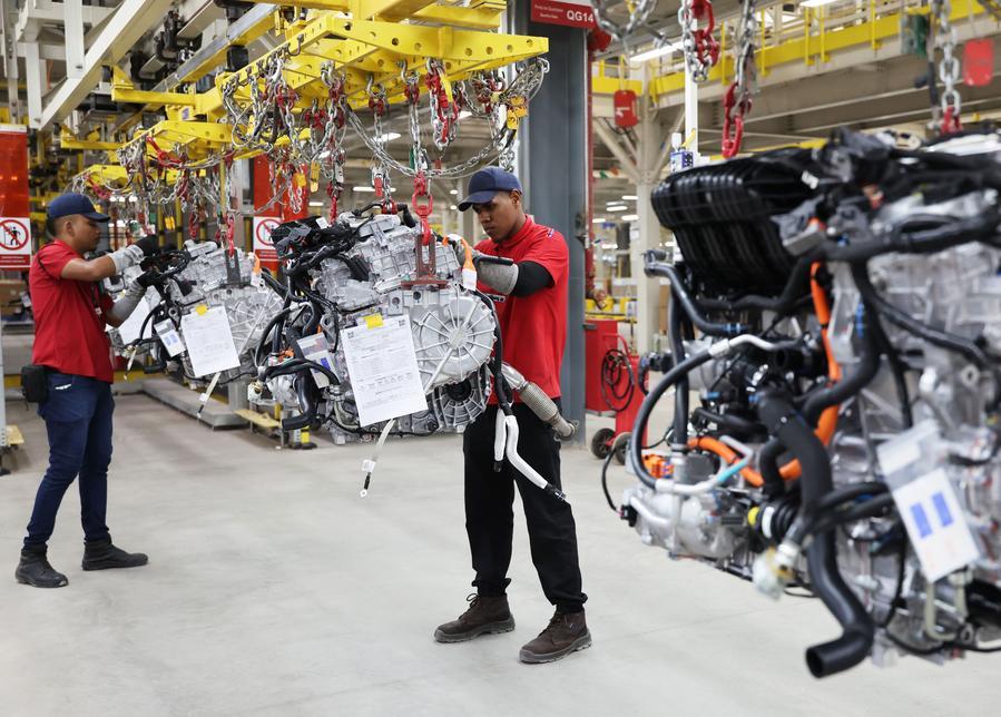 Fabricantes de automóviles chinos ajustan rumbo en Brasil con apuesta por producción local