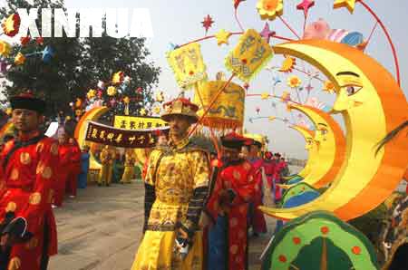 La Feria del Templo de Medios de Otoño “Lugou Bridge Moon” da la bienvenida al Festival de la Luna