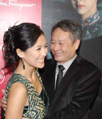 Informe: Zhang Ziyi ahora residente de Hong Kong