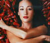 Maggie Q posa para promover el vegetarianismo
