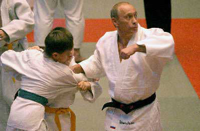 Putin protagoniza documental didáctico de judo