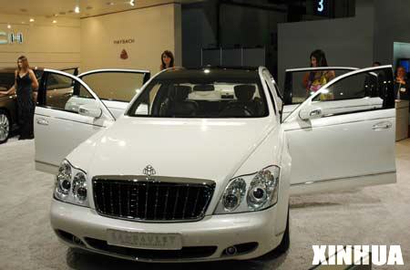La 9º Exposición Internacional de automóviles