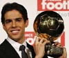Kaka gana el premio el Balón de Oro
