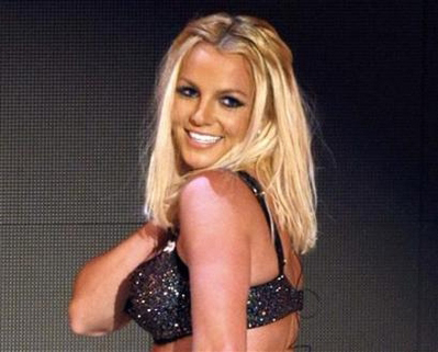 Britney bajo el control temporal de su padre