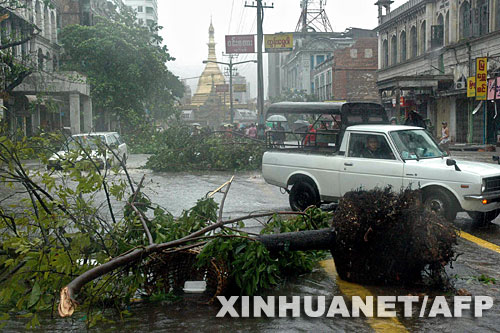 Tempestad tropical dejó 351 personas muertas en Myanmar
