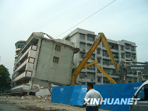 Asciende a 69.107 el número de muertos en terremoto de China