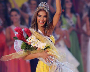 Miss Venezuela coronada Miss Universo 2008