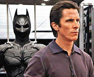 Protagonista de “Batman” acusado de golpear a su madre y hermana