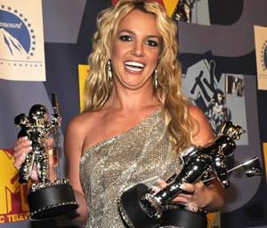 La “Pequeña Dulce” Britney Spears, ganadora de 3 premios de MTV