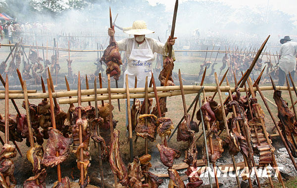 Paraguay rompe récord Guinnes con 26.145 kilos de asado