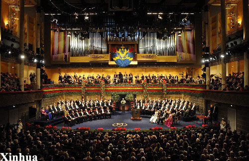 Entregan Premios Nobel 2008
