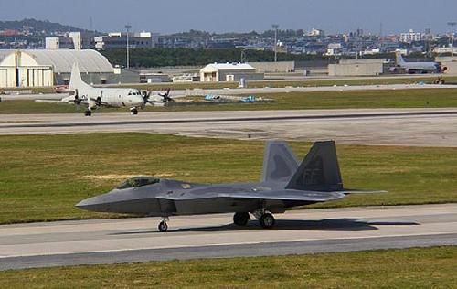 La crisis económica dificulta producción de más aviones F-22 Raptor