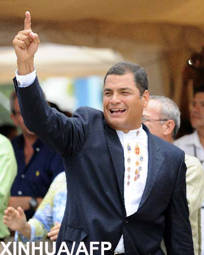 Logra presidente de Ecuador quinta victoria electoral