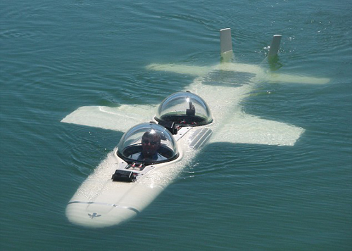 Ingeniero inglés inventa nuevo tipo de submarino digno de ser llamado avión submarino que puede dar vueltas