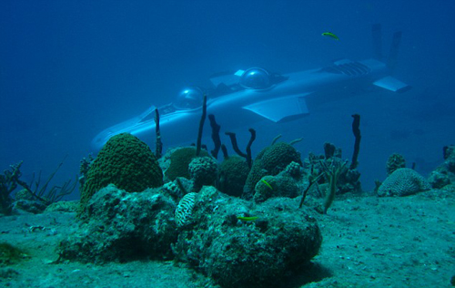 Ingeniero inglés inventa nuevo tipo de submarino digno de ser llamado avión submarino que puede dar vueltas