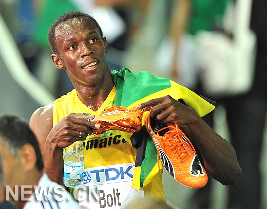 Bolt obtiene impresionante victoria con nuevo récord mundial 