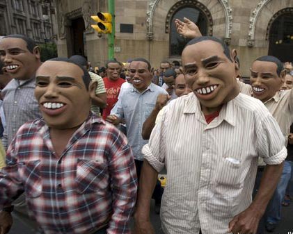 México: Provocan disturbio “Obamas” por la calle