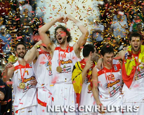 España vence a Serbia y gana el baloncesto europeo 