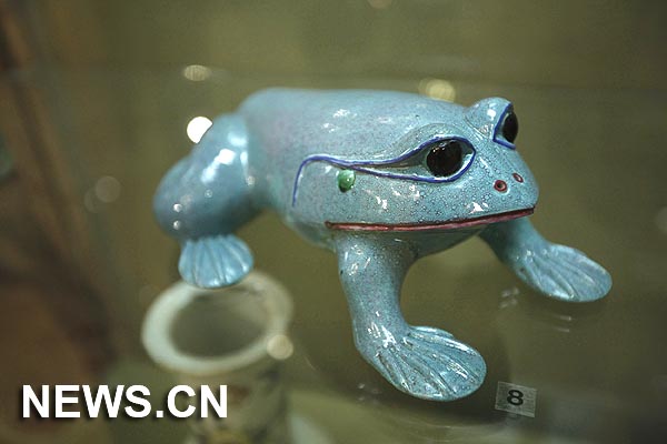 Inauguran en Moscú una exposición de la porcelana china